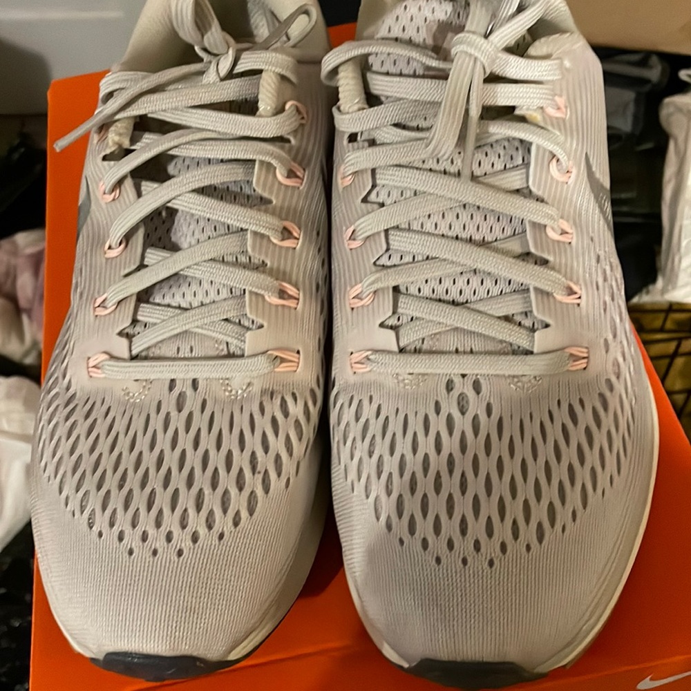 Womens Nike Air Zoom Pegasus 34